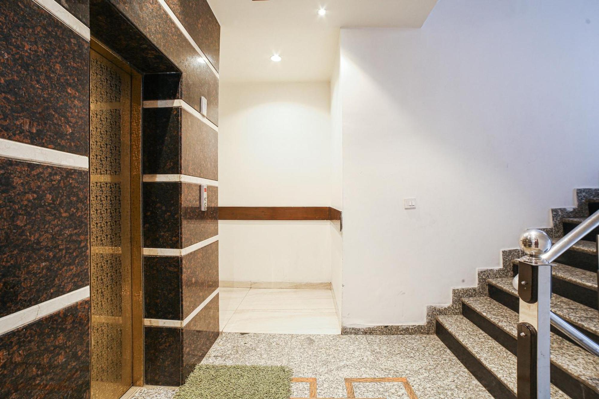 Townhouse Hollywood Heights Hotel Amritsar Exterior foto